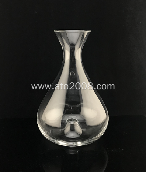 ATO Home Hand Made Clear Wine Decanter