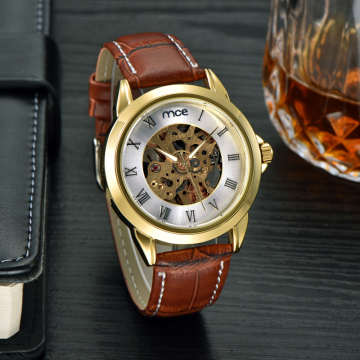 vintage leather men's mechanical watch
