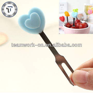FDA standard heart shape stainless steel cocktail forks
