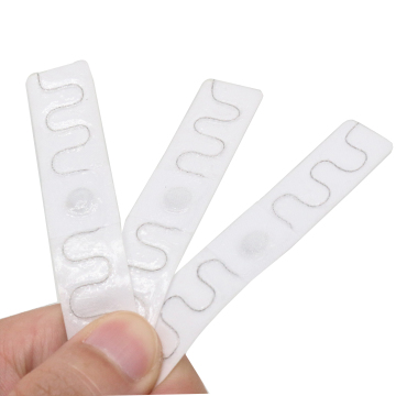 고온 세척 가능한 의류를위한 RFID 세탁 태그 : 의복 및 린넨 관리를위한 솔루션