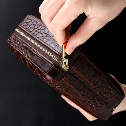 Portable Wood Cigar Humidor Box - Travel Leather Cigar Case for 4 Cigars