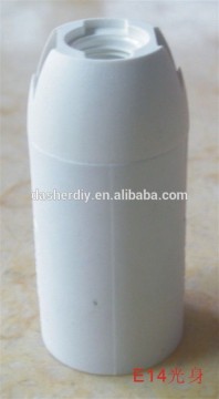 High quality E14 plastic smooth skirt lampholder