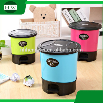 round plastic foot Pedal trash can waste container garbage can dustbin waste bin