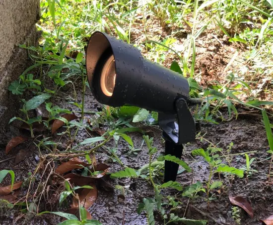 IP65 Waterproof S1003 Acrylic Path Light Spike for Exterior Garden Lamp