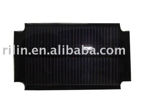 Epoxy-resin encapsulated solar panel