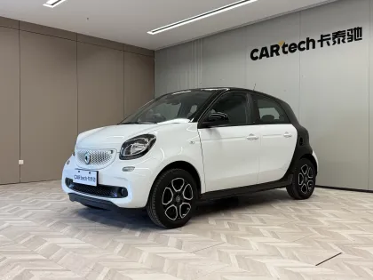 smart forfour 2018 0.9T 66kW Pioneer