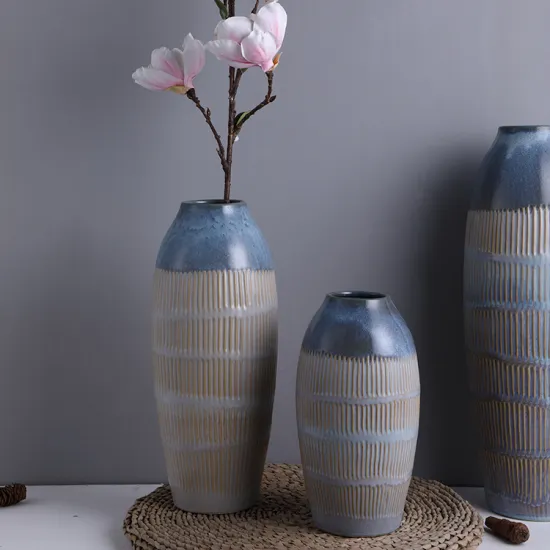 Chinese Antique Porcelain Vases: Affordable Large Size Decorations for Hotels and Restaurants