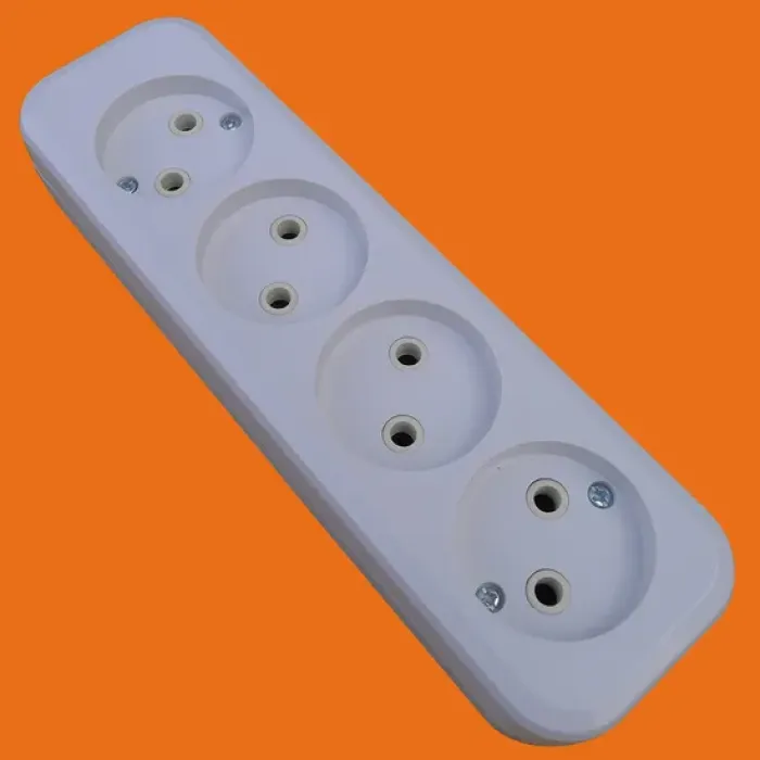 IEC60884 Soket Kabel Ekstensi 5 Arah dengan Bumi (E8005E)