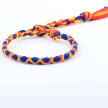 2019 Wholesale handmade european style cotton rope braid friendship bracelets