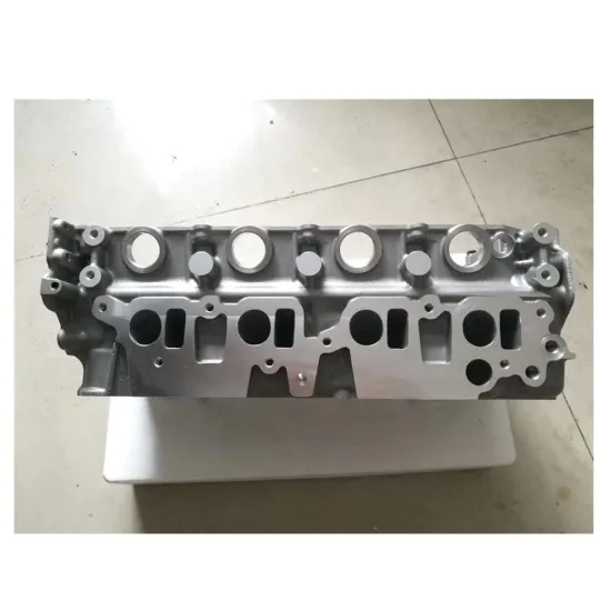 Cylinder Head Assembly 11040-5M301 for YD22 YD25