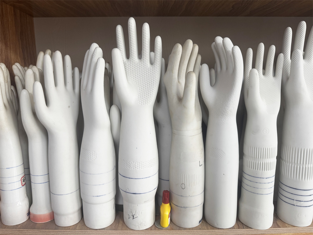 Ceramic Hand Model
