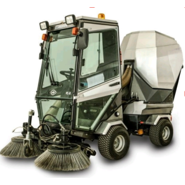 High Efficiency Fuel Powered Cleaning Vehicle