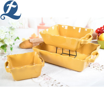 Fashion Popular Style Ceramic Baking Pans With Handle