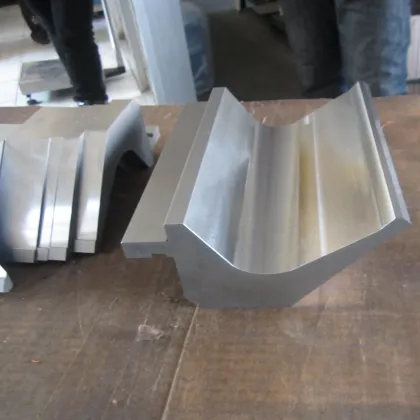 90 Degree Amada 4 V Dies and Promecam Amada Press Brake Tooling