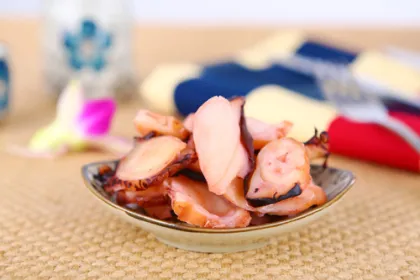 BEAUTY QCTOPUS FILLET SEAFOOD