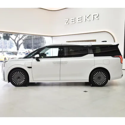 Zeekr 009 2022: Pure Electric Luxury MPV