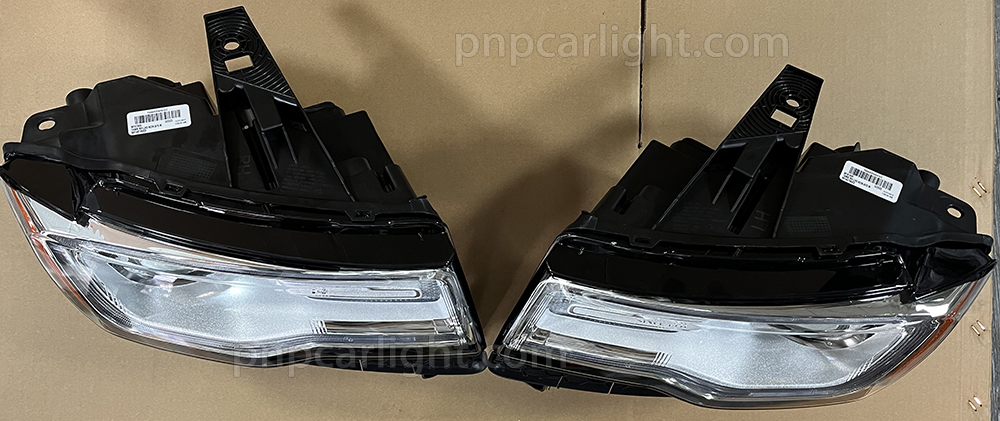 2004 Jeep Grand Cherokee Headlights