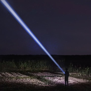 Ultra alto brillo 1101 Tipo más EDC Herramienta de emergencia LED Trabajo Linteria de la luz de la antorcha