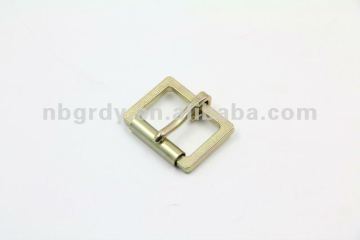 Metal tongue buckle