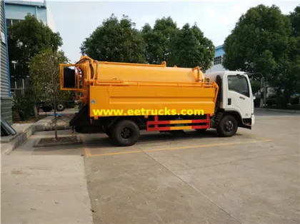 4x2 3000L Feces Sucking Trucks