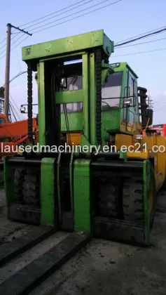 TCM FD250 forklift 