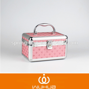 Aluminum 3-Tier Cosmetic Train Case Makeup Organizer Box