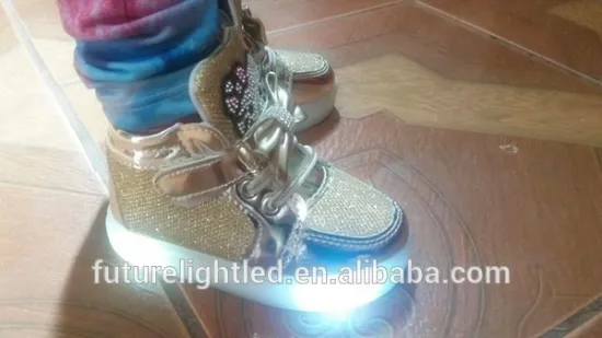 Hello Kitty logo led light up kids shoes for girl