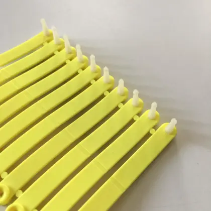 Yellow poultry wing tag chick tag