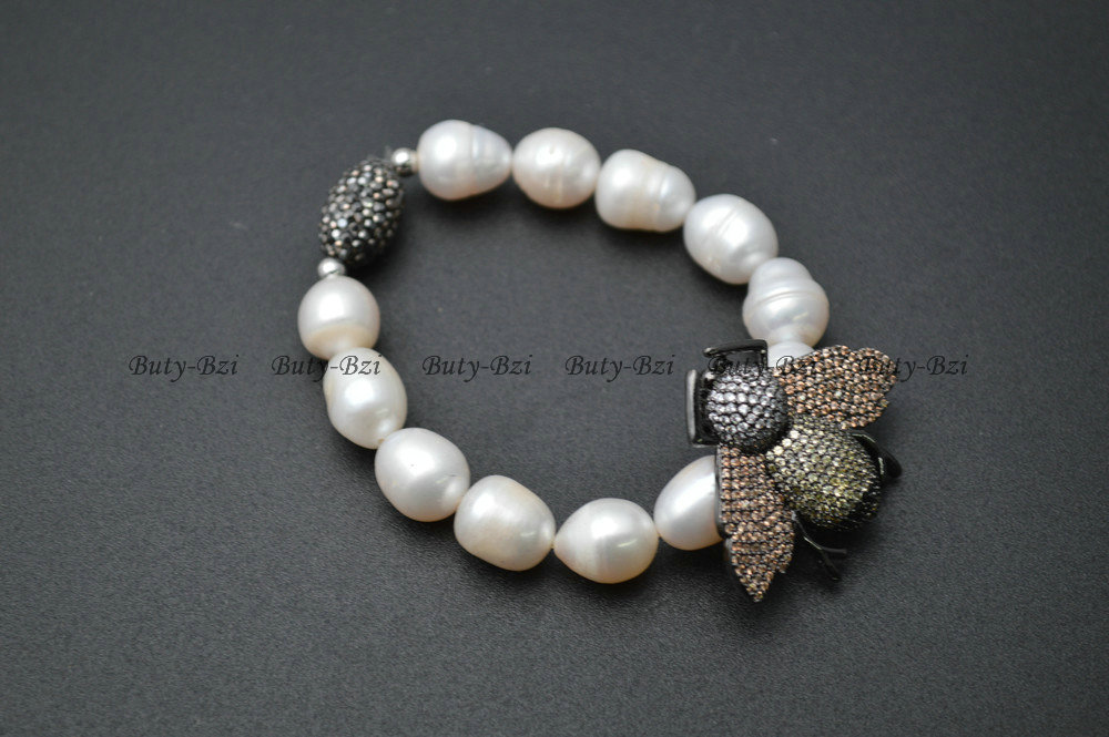 Outstanding Paved CZ Metal Bee Insect Charm Natural Fresh Water Pearl Potato Beads Stretch Bracelets Party Jewelry