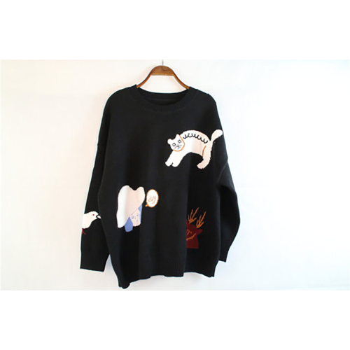 Темно -черный вязаный кашемировый свитер