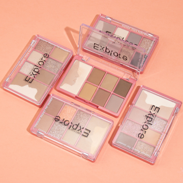 Al por mayor 7 color DIY Paleta de sombras de ojos de larga etiqueta de etiqueta altamente pigmentada