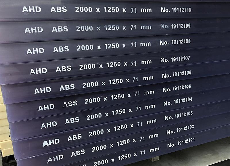 ABS Sheets Made From High-density ABS Raw Materials and UV Protectants Have the Characteristic of Wear Resistance5