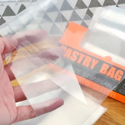 Disposable Pastry Bags and Confectionery Equipment for Baking and Cake Decorating