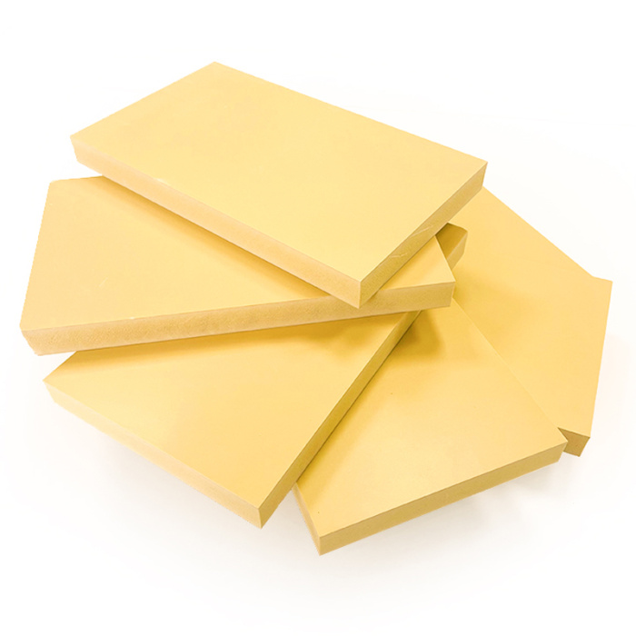 Bảng xốp PVC hoàn toàn không thấm nước và chống lại độ ẩm của độ ẩm và nhiều hóa chất đảm bảo độ bền trong cả hai trong cả hai