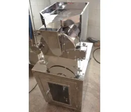 Oily Nut Sesame Almond Powder Crusher Machine