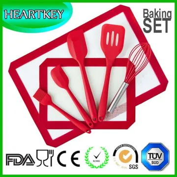 Hot Selling Food Grade Fashion Non Stick silicone baking mats / silicone baking mat set
