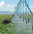 sistema de irrigación por aspersión de pivote central para granja