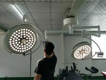 LED brightness adjustable operation lamp