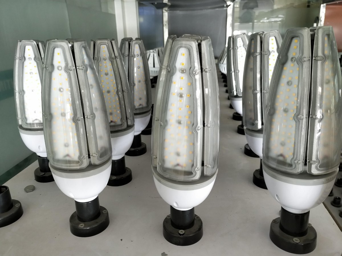 Corn Cob Led Mogul Base (10)