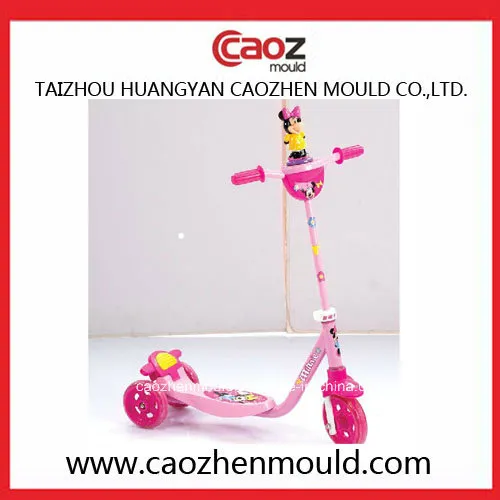 Plastic Children Kick Scooter Mold in China