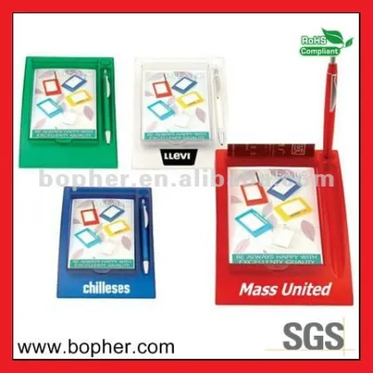creative plastic memo cube with pen holder
