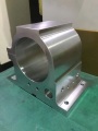 Abrazadera de tubo ajustable de aluminio CNC anodizado