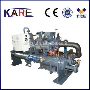 water cooled air screw type chiller with wooden packaging