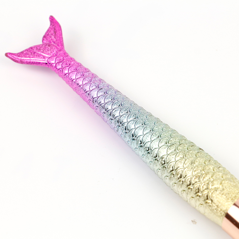 Fishtail Makeup Brush7