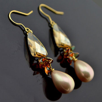Gold-plated beauty drop earrings, made of imitation pearl/crystal/alloy
