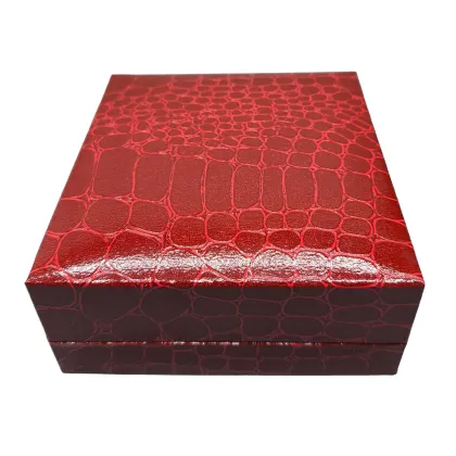 Right Angle Gold Jewelry Bracelet Box