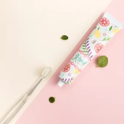 Natural Organic Toothpaste with Vitamin B and C