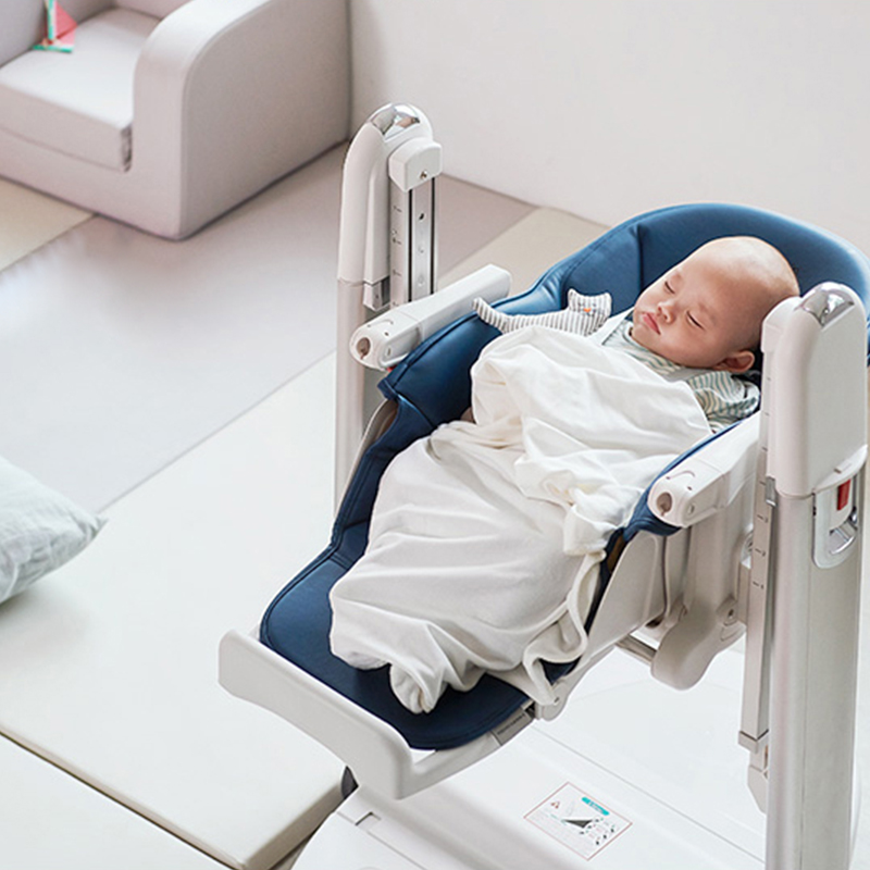 Chaise haute pour bébé en plastique avec coussin en PU