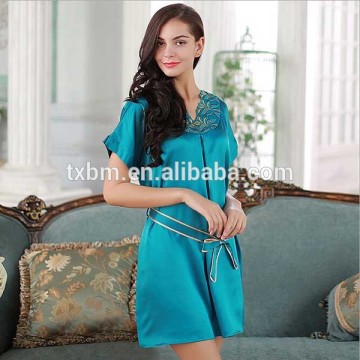 2015 new elegant embroidered noble big yards short sleeve pajamas for women