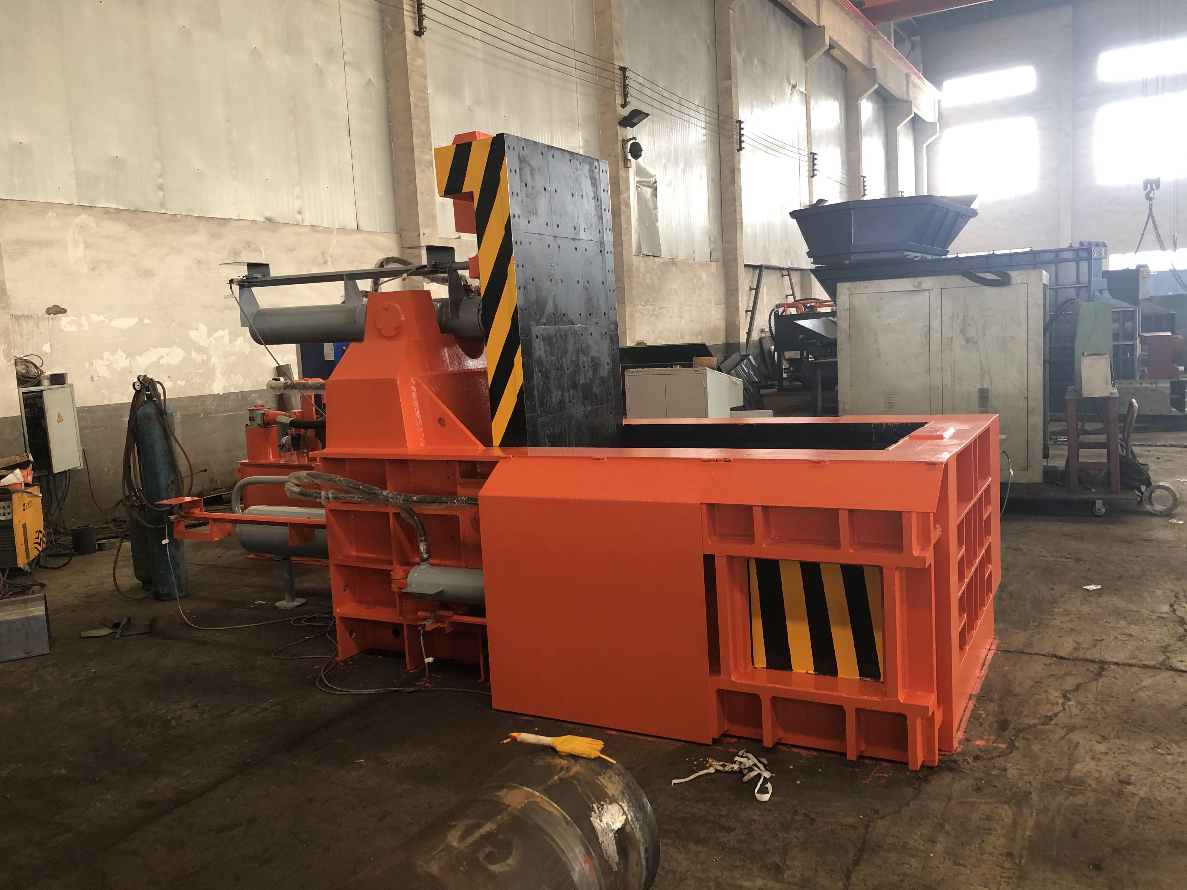 Hydraulic Automatic Push-out Metal Baler for
